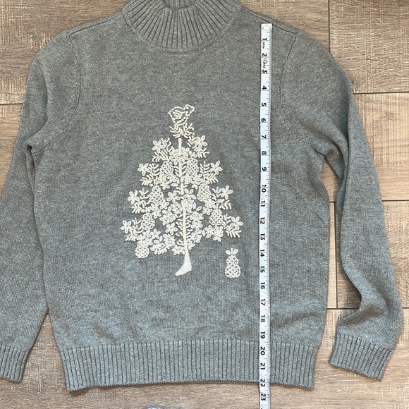 Appleseed long sleeve mock neck sweater gray with cream embroidery pear tree S - Picture 7 of 9